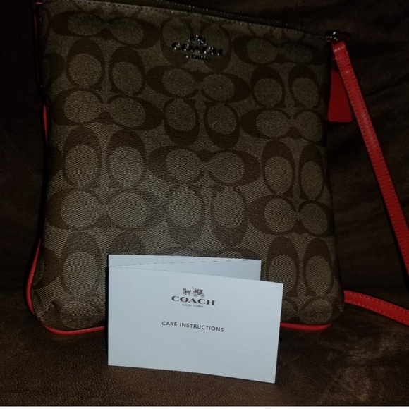 COACH CROSSBODY - Picture 3 of 6